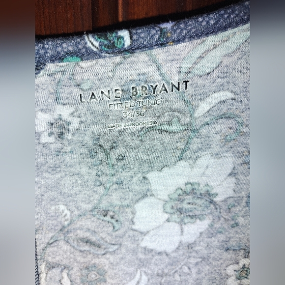 Lane Bryant Fitted Tunic Size 34/36W - Picture 2 of 6